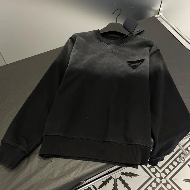 Рисунок 5 - Толстовка для мужчин и женщин