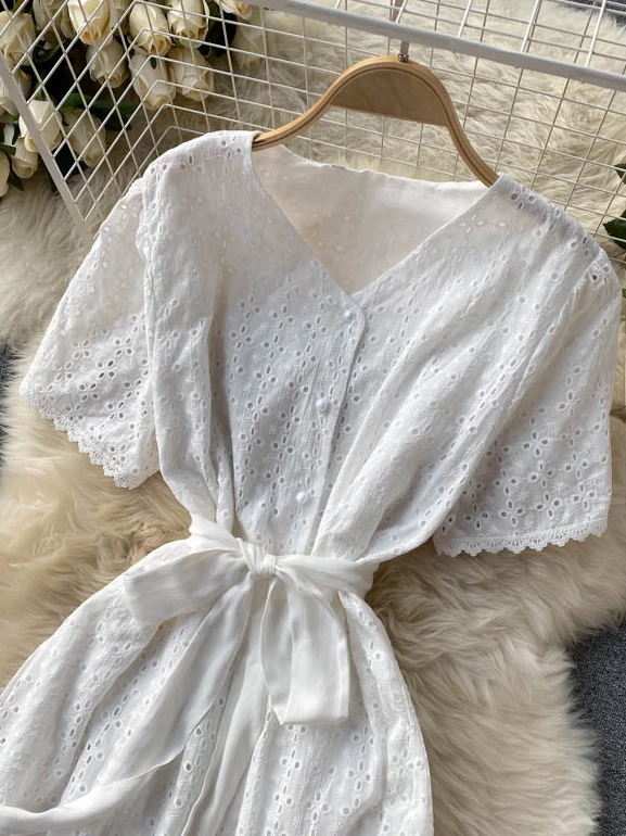 

Tulin Fashion Women Elegant Solid Dress Retro Short Sleeve V Neck A-line Dresses Summer Korean Streetwear Midi Long Dress 2022