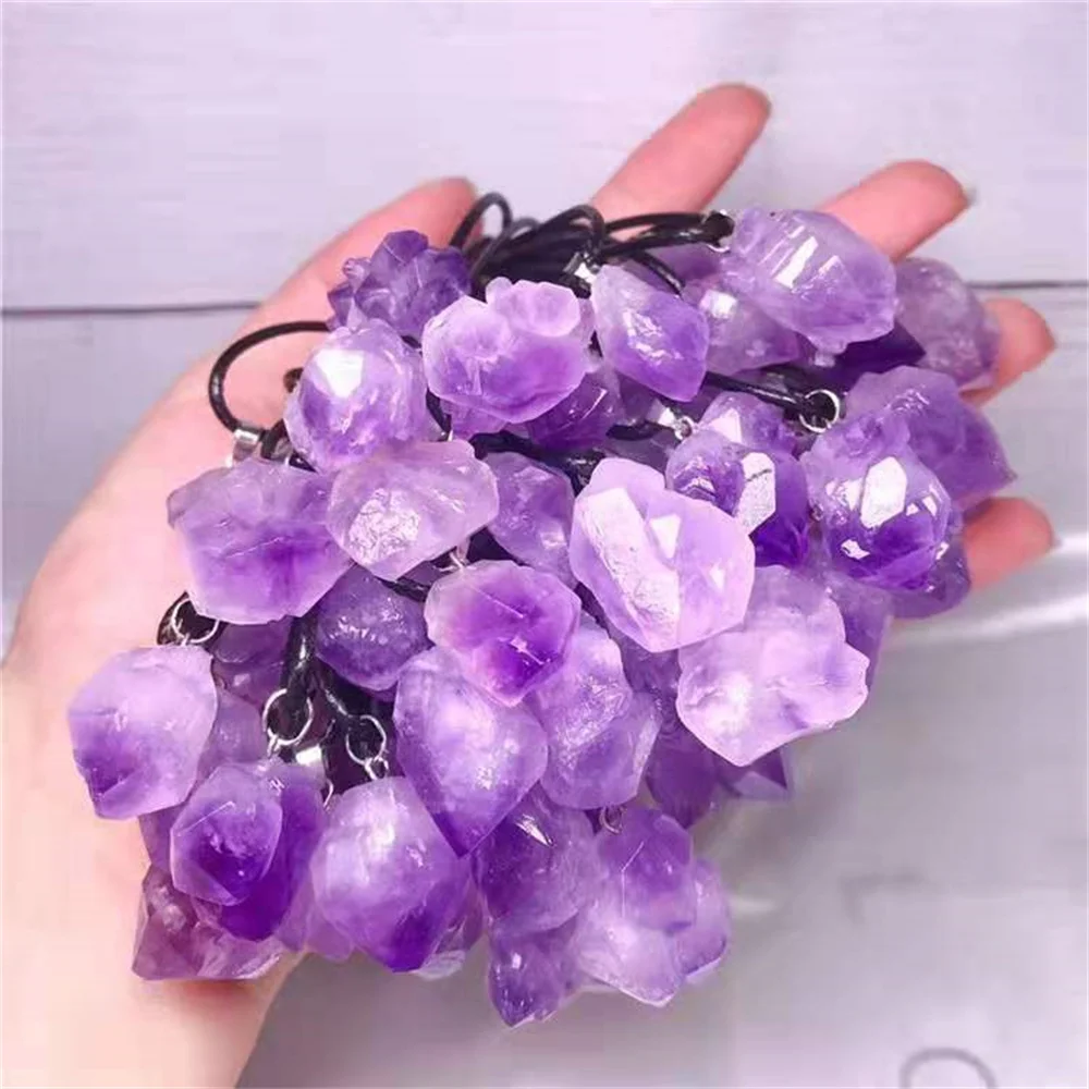 

Natural Amethyst Raw Stone Pendant Mineral Crystal Amethyst Gravel Necklace Will Sell Live Gift Manufacturers