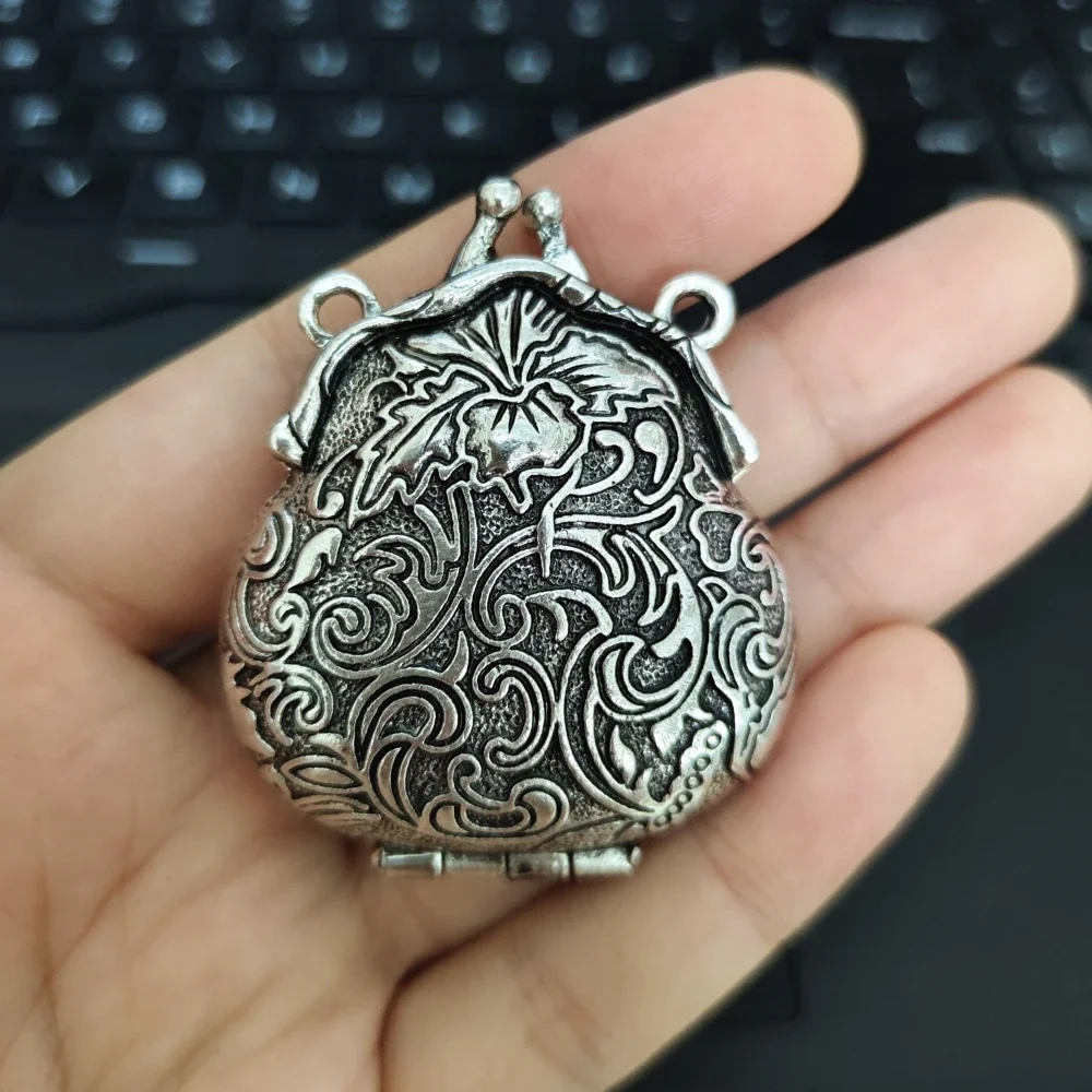 

Бронзовый медный кулон-медальон