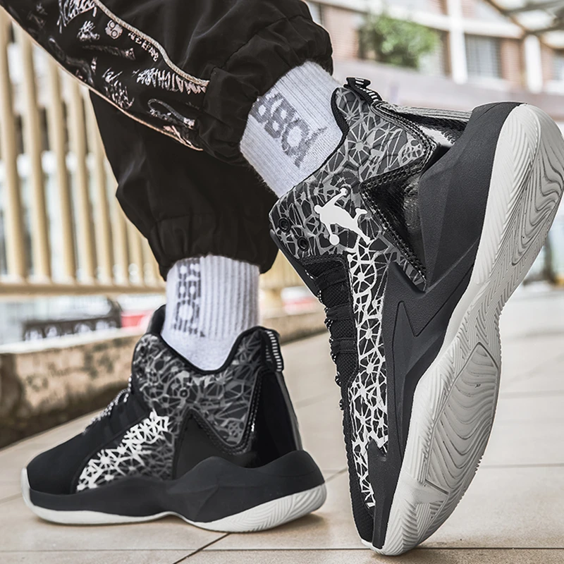 Men's Basketball Shoes Breathable Cushioning Non-Slip Wearable Sports Shoes Gym Training Athletic Basketball Sneakers for Women