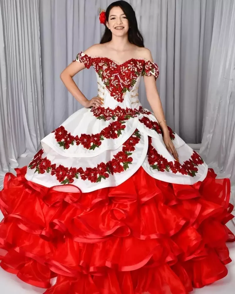 

Sweet 16 Quinceanera Dresses With Detachable Skirt Embroidery Floral Appliques Beaded Mexican Pageant Gowns vestidos de 15 años