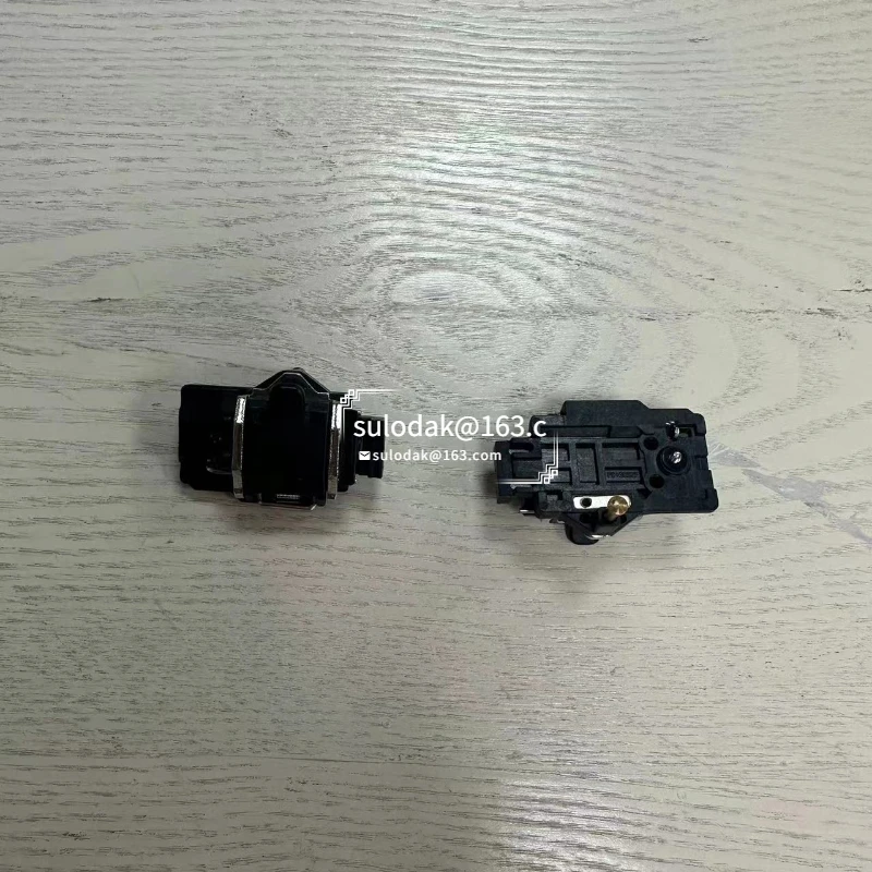 100% Original Fusion Splicer Fiber Holder CLAMP-S70 For FSM-70S 61S 62S 70S 80S 21S 22S 70S+ 80C Fixture Optic Clamp Sold in
