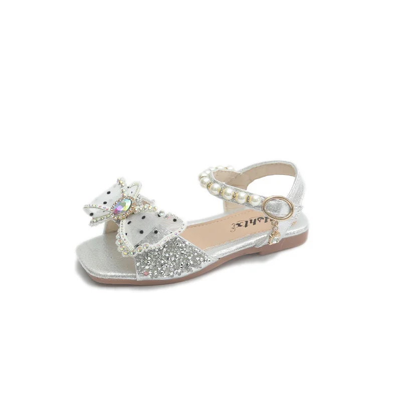 

Children's Princess Sandals 2021 Summer Baby Rhinestone Bow Fashion Girl Pearl Soft Dress Silver Sweet Shoes Toddler Beach Kids