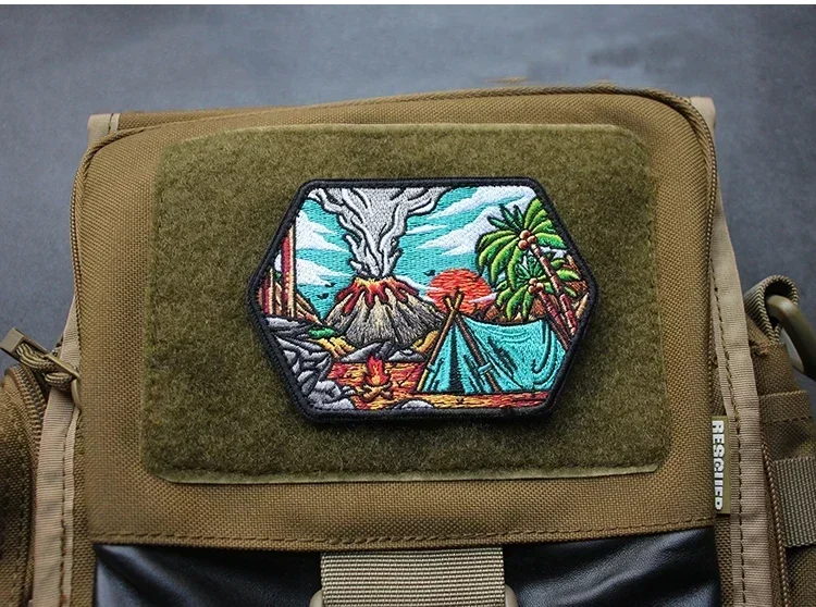 Вышитые нашивки на крючок и петли браслет с изображением вулкана кокосовое