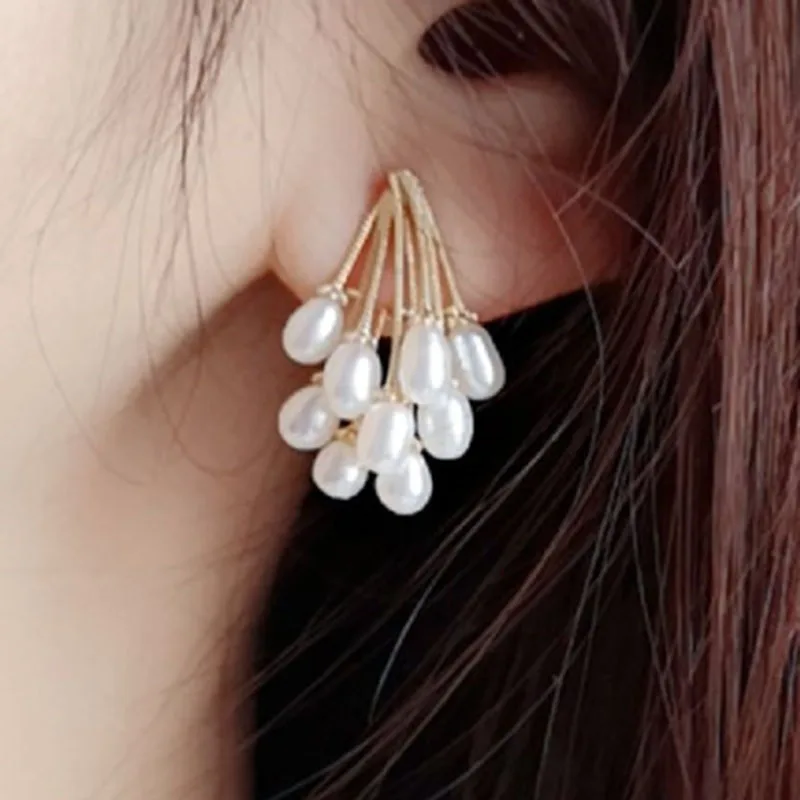 

Korean Earrings Fashion gold Imitation Pearl Without Piercing Korean Fashion Clip On Earrings for Women Wedding Party Jewelry