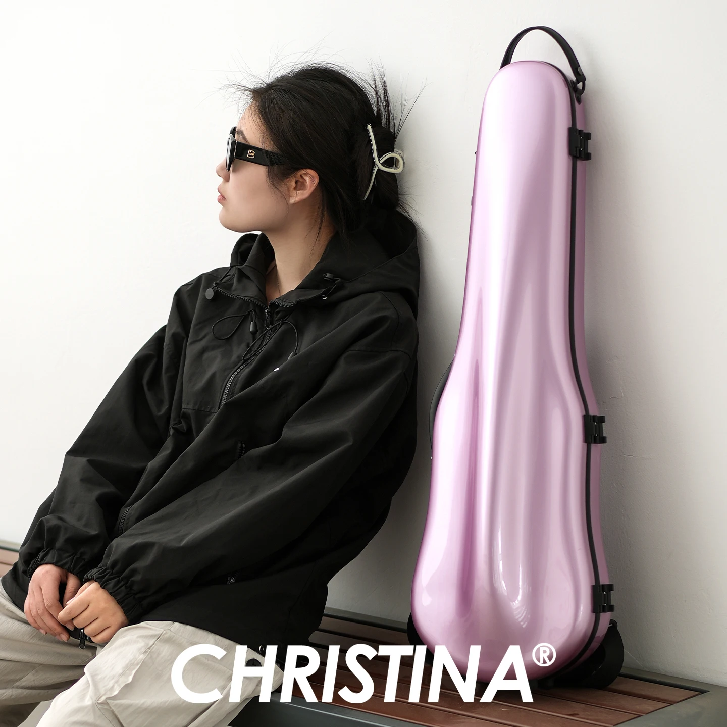 Фото Кейс для скрипки CHRISTINA Premium, вишнево-розовый, VB94-11, светлый, новый стиль, универсальный, легкий, прочный, из композитного поликарбоната, для размеров 4/4-3/4 №1