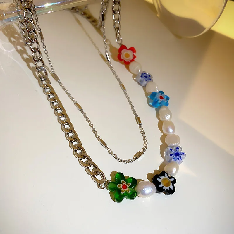

Fashion New Color Flower Necklace For Women Temperament Clavicle Chain Niche Personality Design Jewelry daisy beaded Accessories