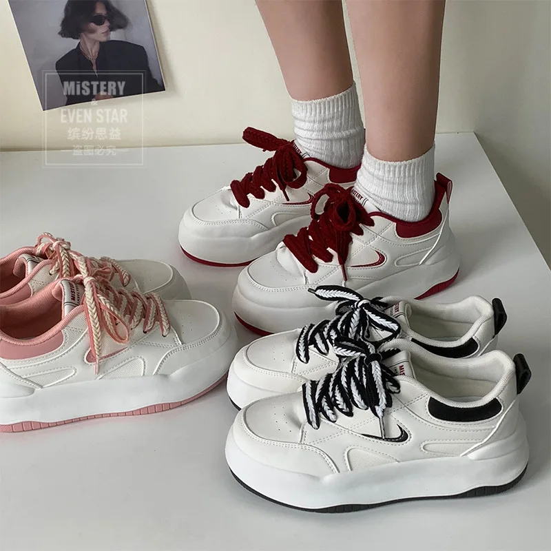 Thick sole heightened small white shoes women 2023 new sports casual shoes big toe versatile board shoes