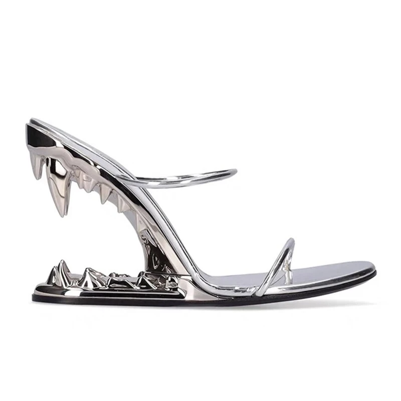 

2023 Summer New Metal Teeth Women Sandals Profiled Heels Women Slippers High-heeled Runway Show Women's Sandals Luxury Shoes