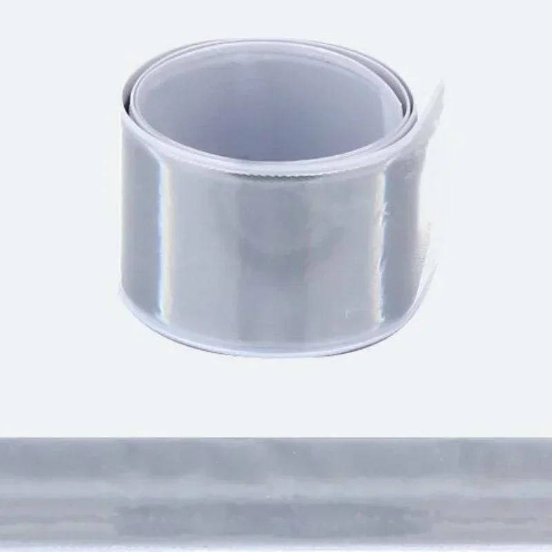 

Светоотражающий ремешок 40*3 см