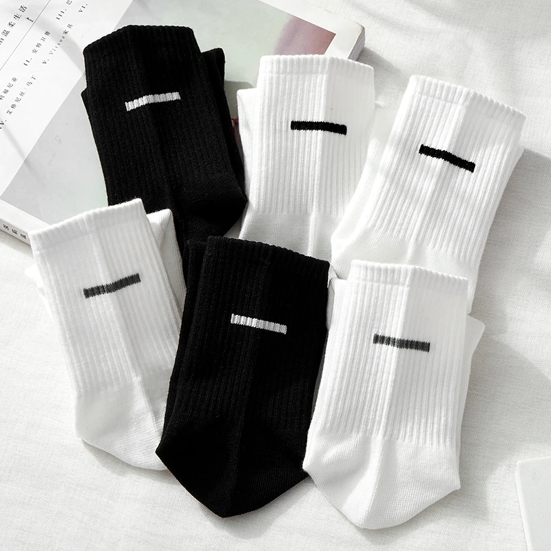 Однотонные мужские и женские носки Kuuk черно-белые на весну осень простые