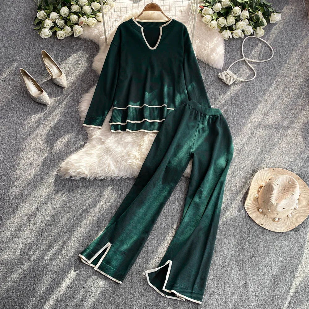 Женский корейский трикотаж нестандартной формы свитер + широкие брюки с разрезом