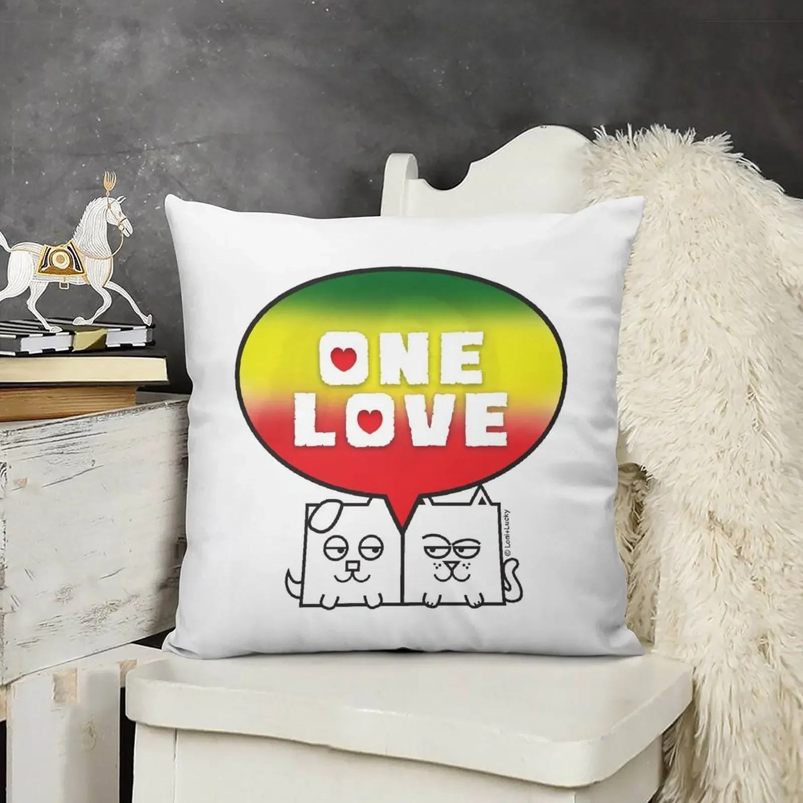 Декоративная подушка Loni + Lucky One Love мраморная чехол для домашнего декора