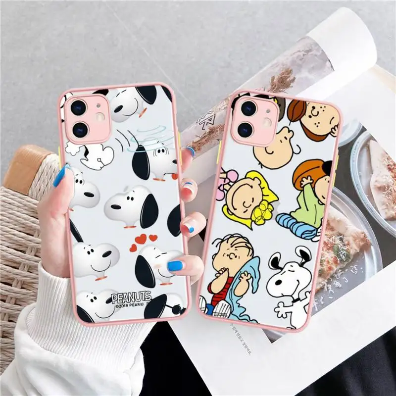 

BANDAI Snoopy Phone Case for iPhone X XR XS 7 8 Plus 11 12 13 pro MAX 13mini Translucent Matte Case