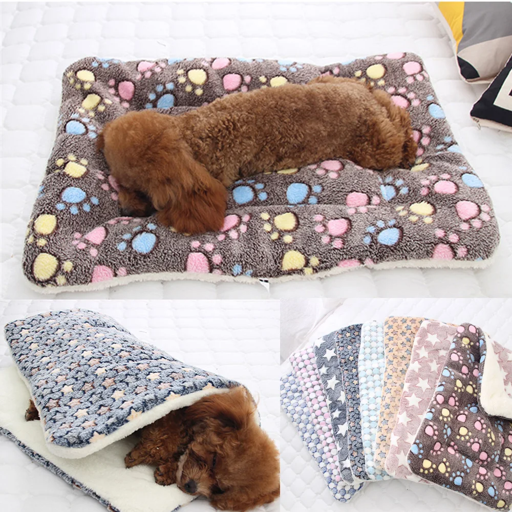 Pet Soft Fleece Pad Soft Flannel Thickened Pet Blanket Bed Mat for Puppy Dog Cat Sofa Cushion Keep Warm Sleeping Cover Cozy