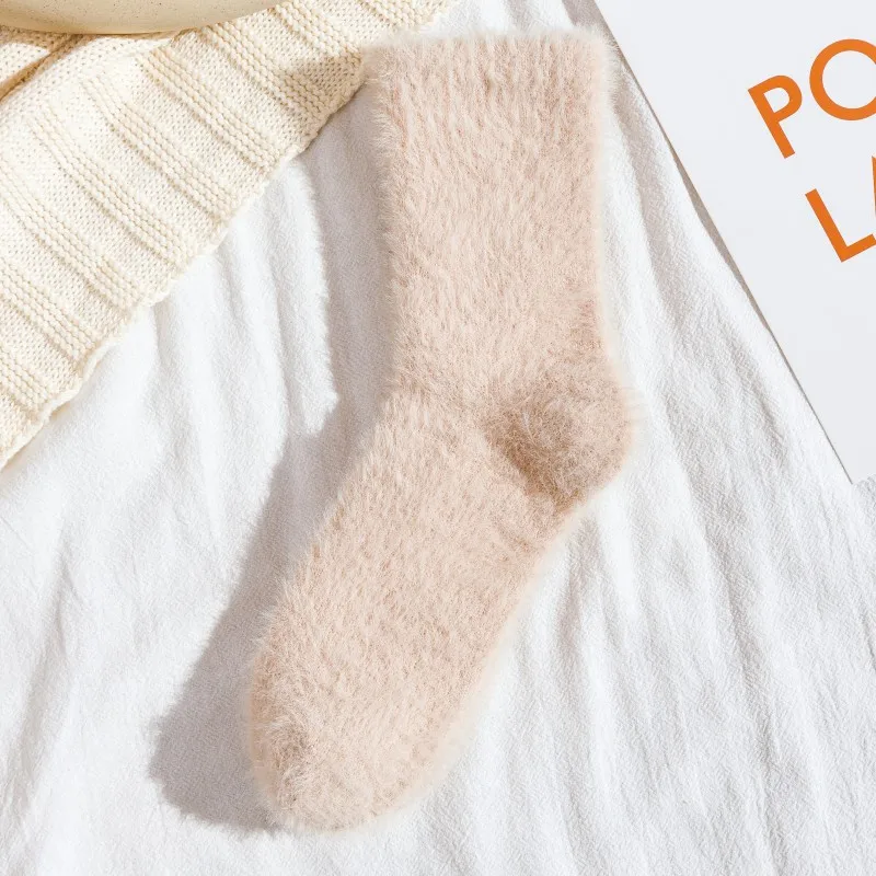 Simple New Solid Color Fluffy Sleeping Socks Winter Warm Thermal Socks Women White Pink Black Fuzzy Sport Thick Socks Set Girls