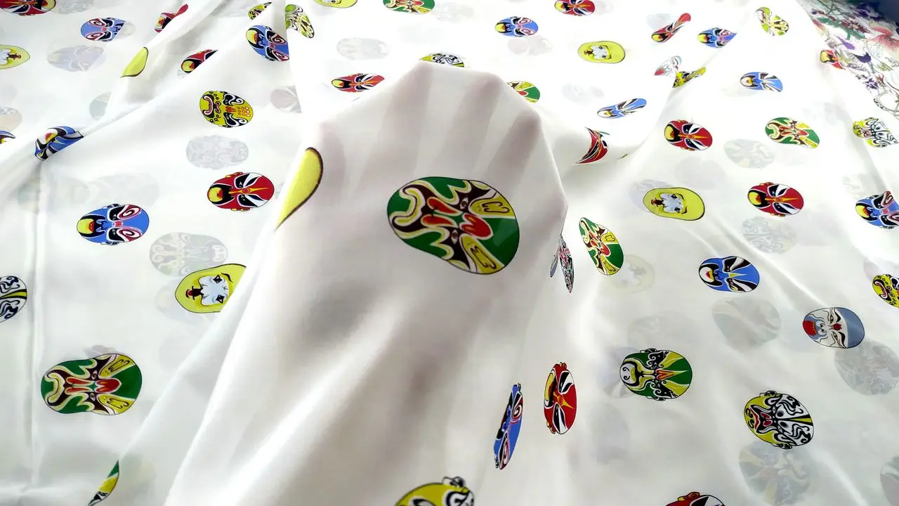 бумага шелк. рисовый шелк. ростовский рис фото. рисовый шелк.