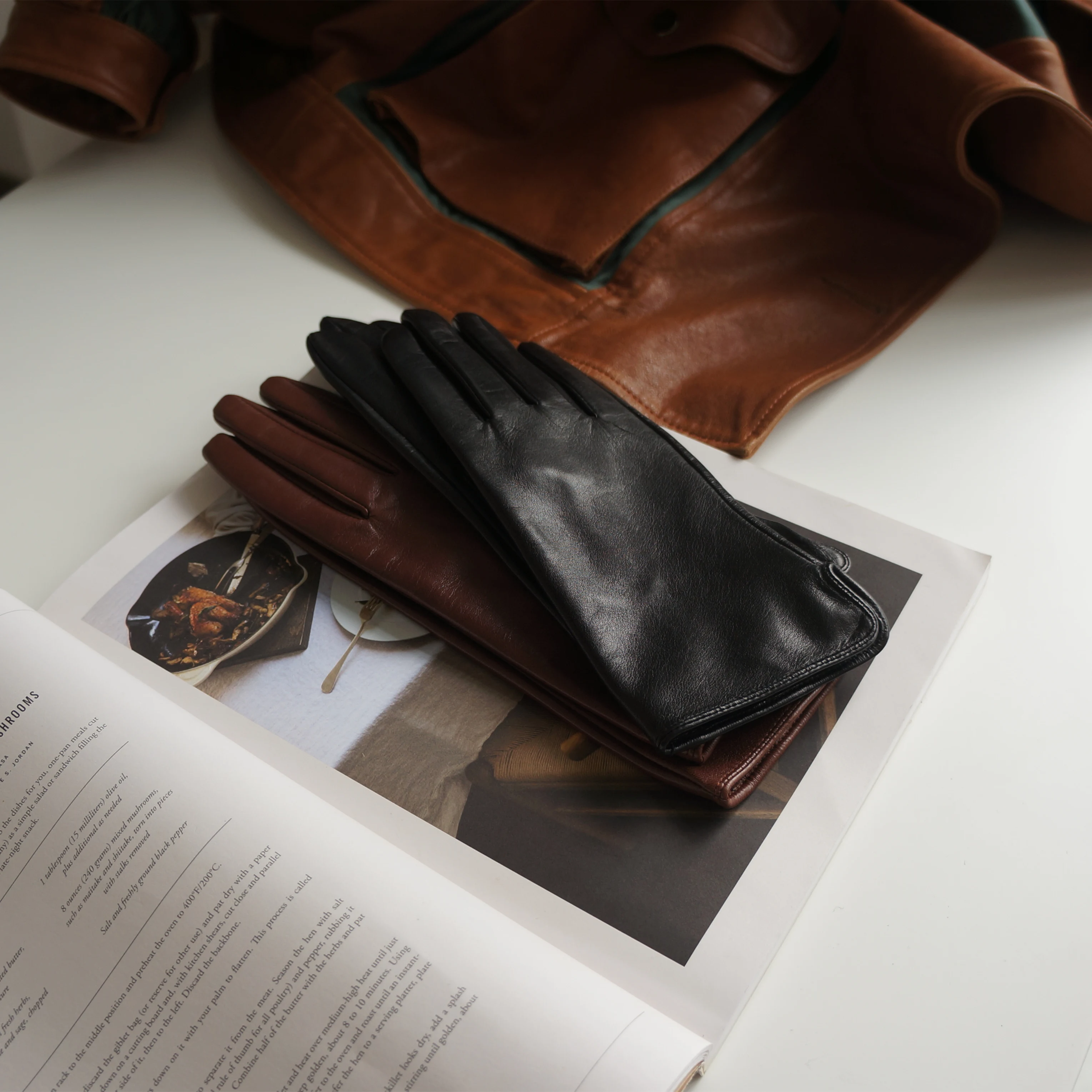 The first pair of leather gloves * autumn and winter minimalist sheepskin gloves thin hand repair leather gloves slim soft waxy