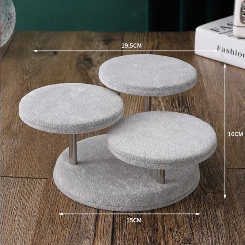 

Бархатная подставка для украшений MIAOYU