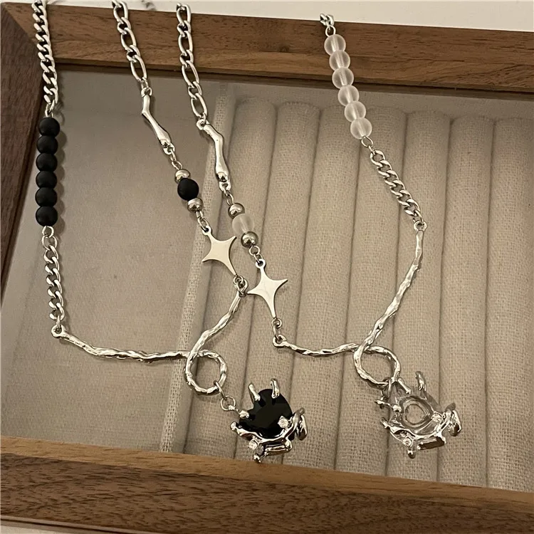 Sweet Cool Harajuku Korean Version Zircon Love Titanium Steel Necklace for Women Spicy Girl Temperament Creative Ins Accessories