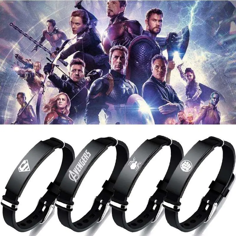 

Marvel Avengers Movie Peripheral Superhero Badge Bracelet Captain America Spider-Man Hulk Titanium Steel Silicone Bracelet Gift