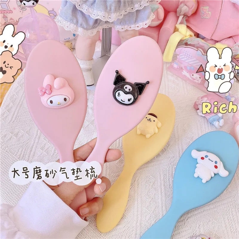 

Sanrioed милый мультяшный Kawaii Kuromi Kitty Cat Mymelody Cinnamorol воздушная Подушка Расческа конфетного цвета Массажная расческа