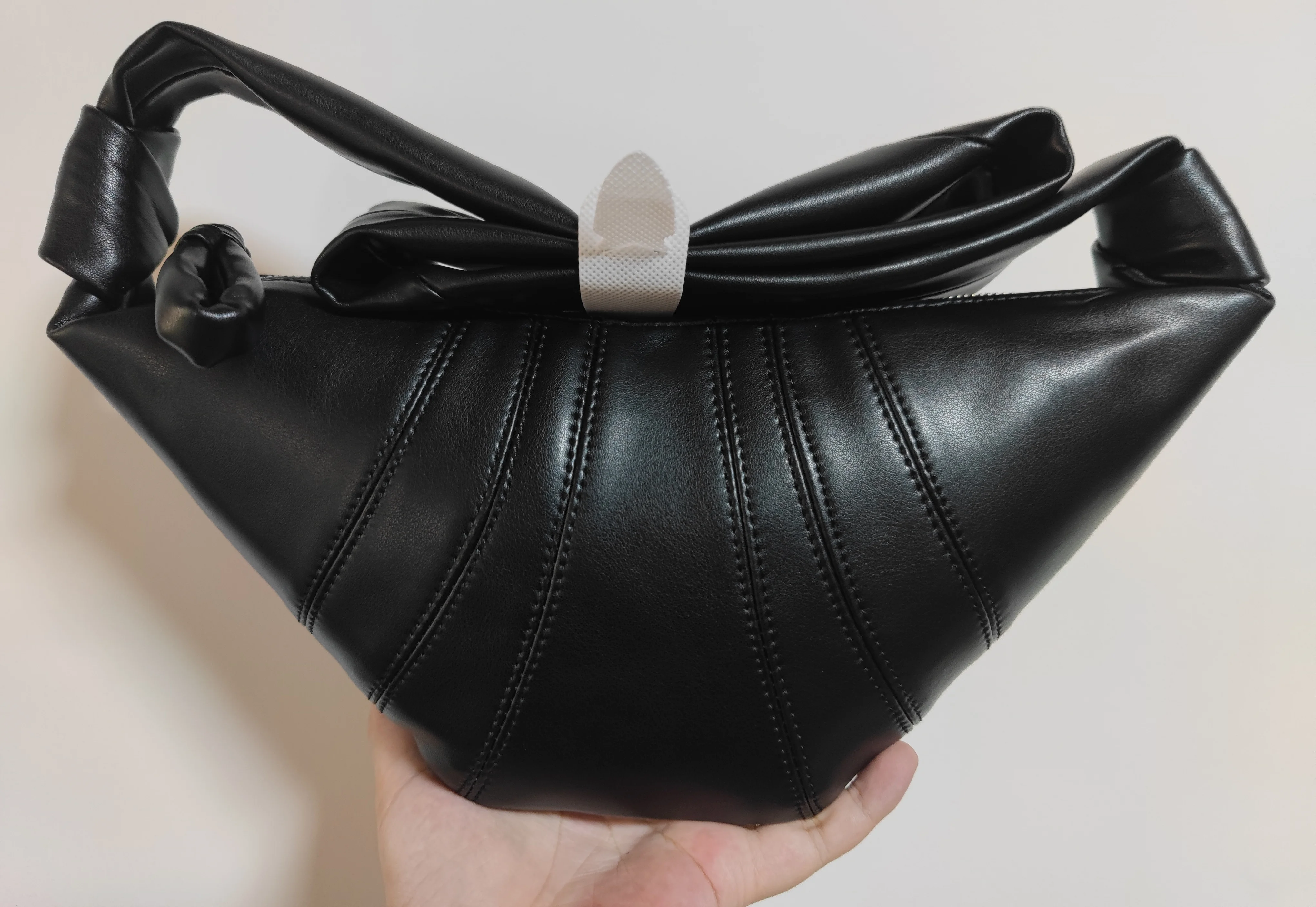 2024 Высококачественная модная красивая сумка из 100% овчины diagonalпельницы большая