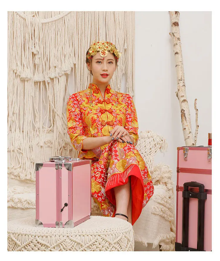 Косметичка 2022 Новая женская портативная с ярким освещением для домашней косметики, большое хранение макияжа.