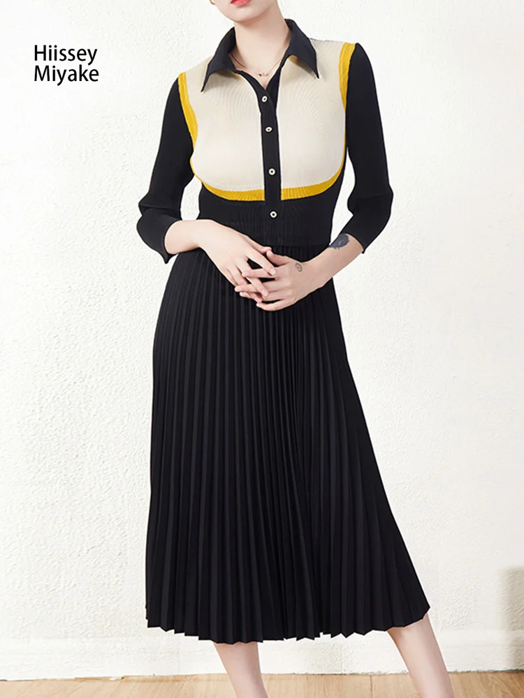 

HiIssey Miyake Fashion Design Summer Classic Elegant Temperament Ladies Models Slim Thin Pleated Seven-Point Sleeve Dresses