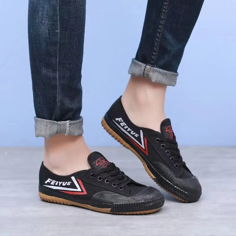 Men for Women Kung Fu Shoes Martial Arts Tai Chi Taekwondo Karate Footwear Sports Training Sneakers Zapatillas Hombre New 2023