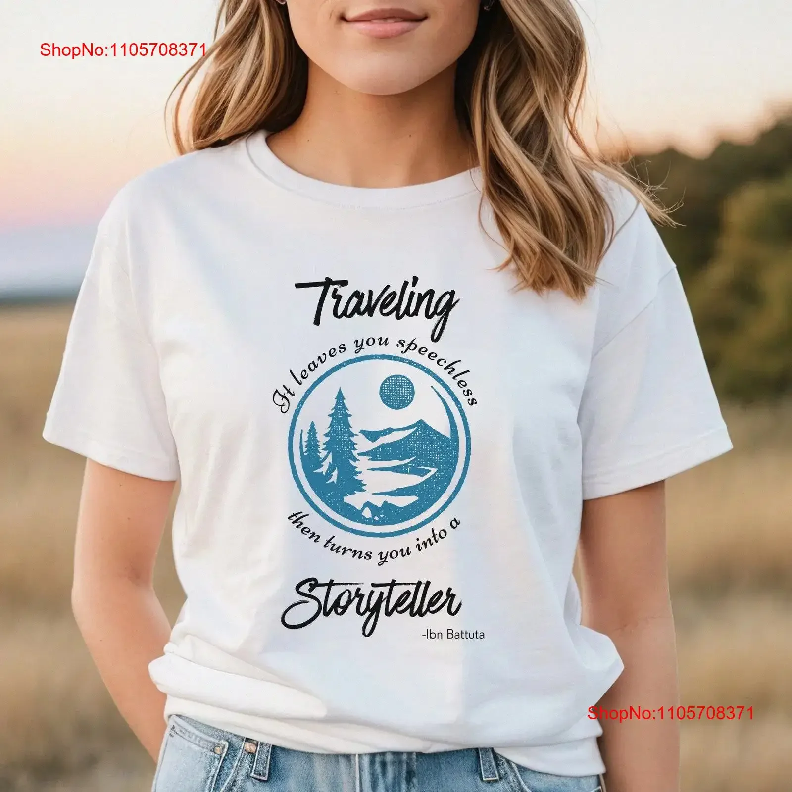Фото Футболка Traveling Storyteller Wanderer WanderlusT для походов, кемпинга и активного отдыха, винтажная, с эффектом потертости, мягкая, для повседневной носки, в стиле Ибн Баттута №1