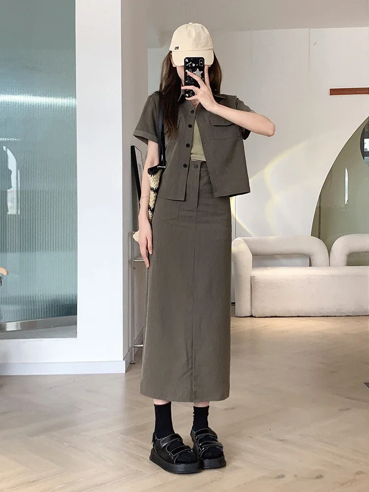 

Denim Suit Women Summer 2023 New Polo Collar Short sleeve Jacket + High Waist Split Skirt Two-piece Set
