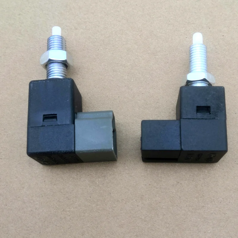 Для HYUDNAI ELANTRA SONATA ACCENT TUCSO I30 IX35 NFSONATA стоп светильник ель света 1CPS