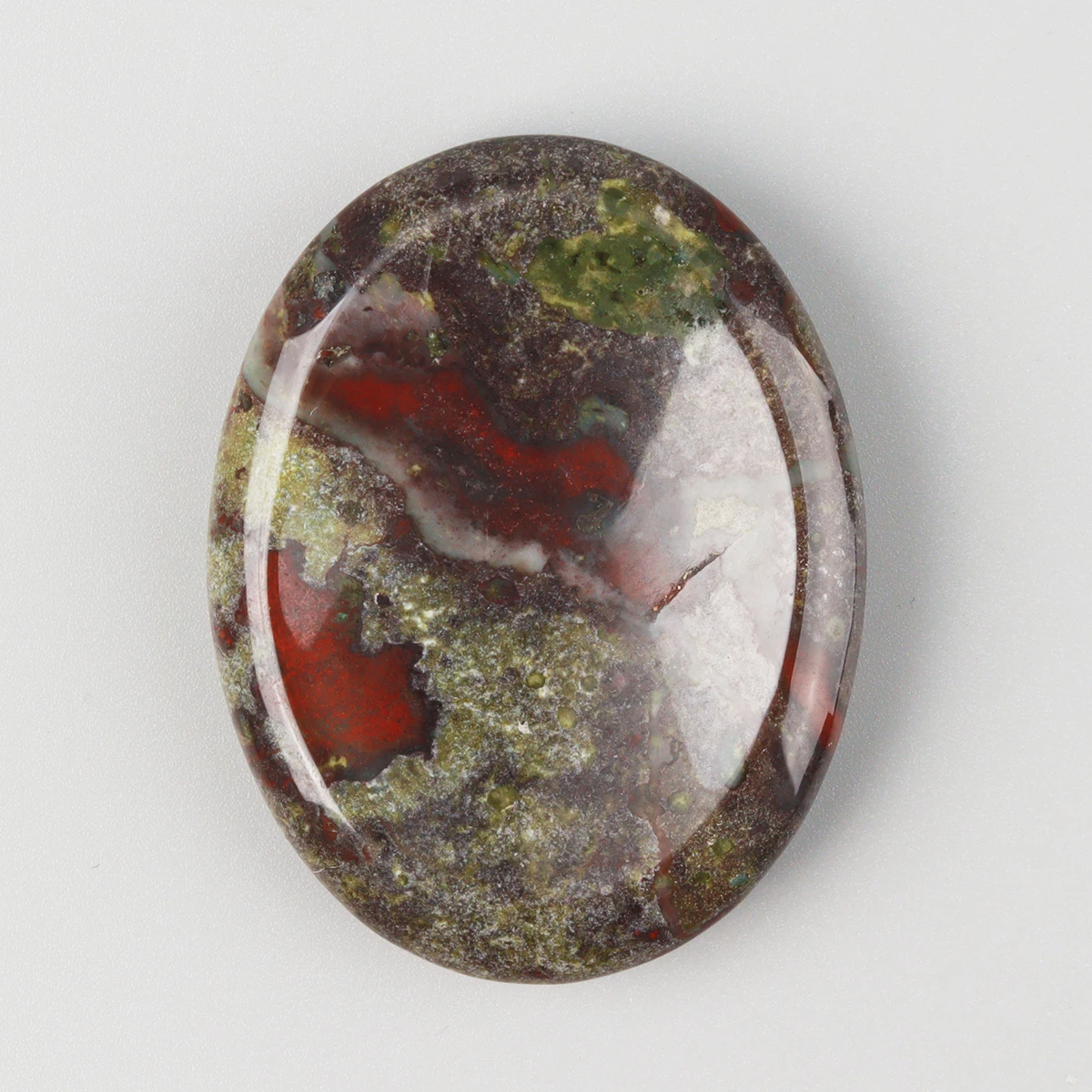 Пальмовый камень из нефрита