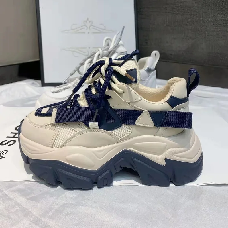 

Женские кроссовки на платформе, спортивная обувь для папы, невидимые, увеличивают рост, летний кампус, студенческие кеды