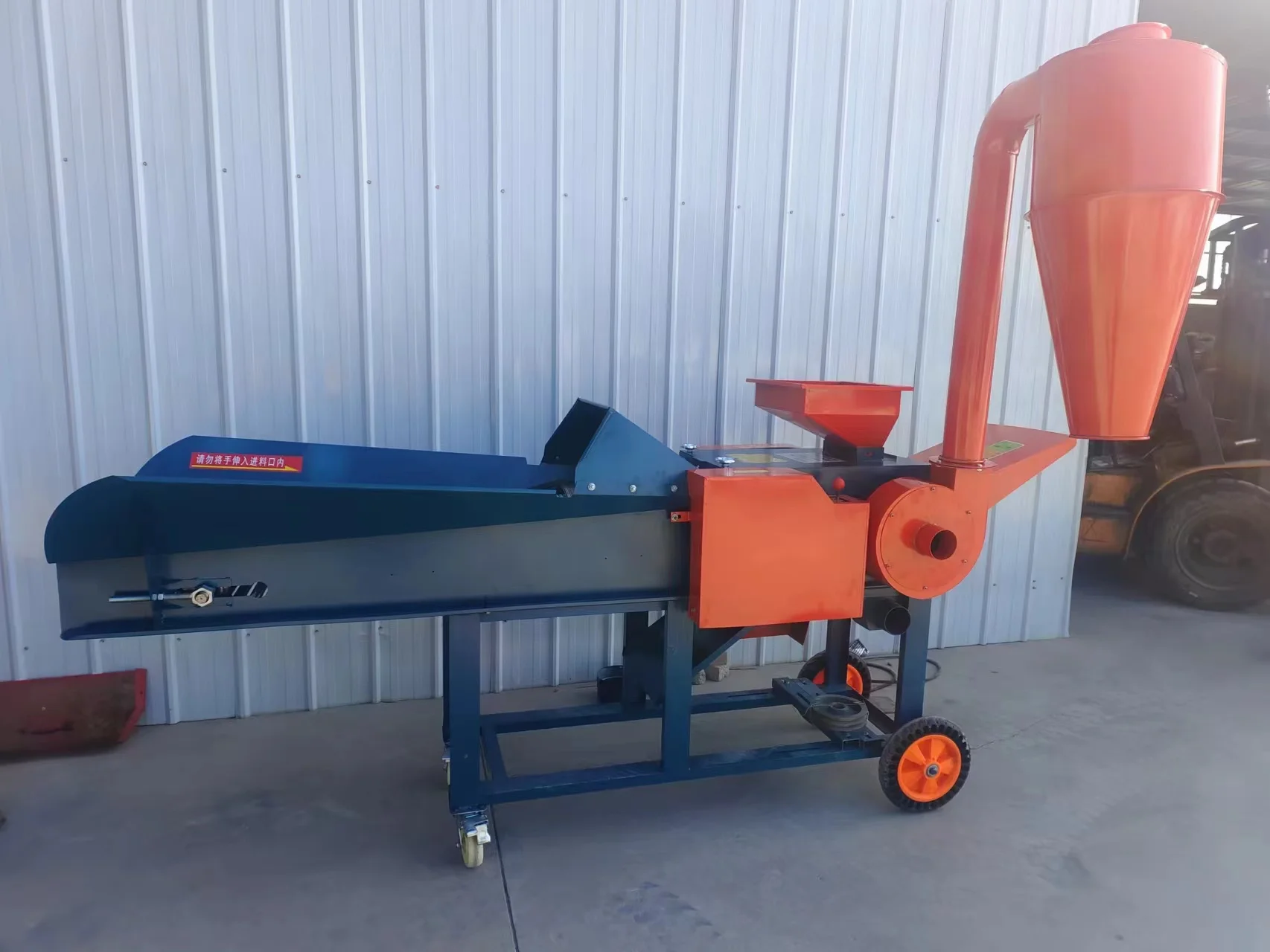 Измельчитель кормовой травы соломинка для животных дробилка резка силоса