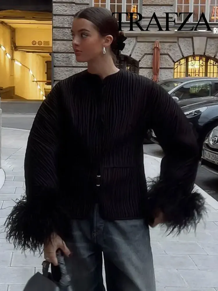 Женский кардиган на шнуровке TRAFZA