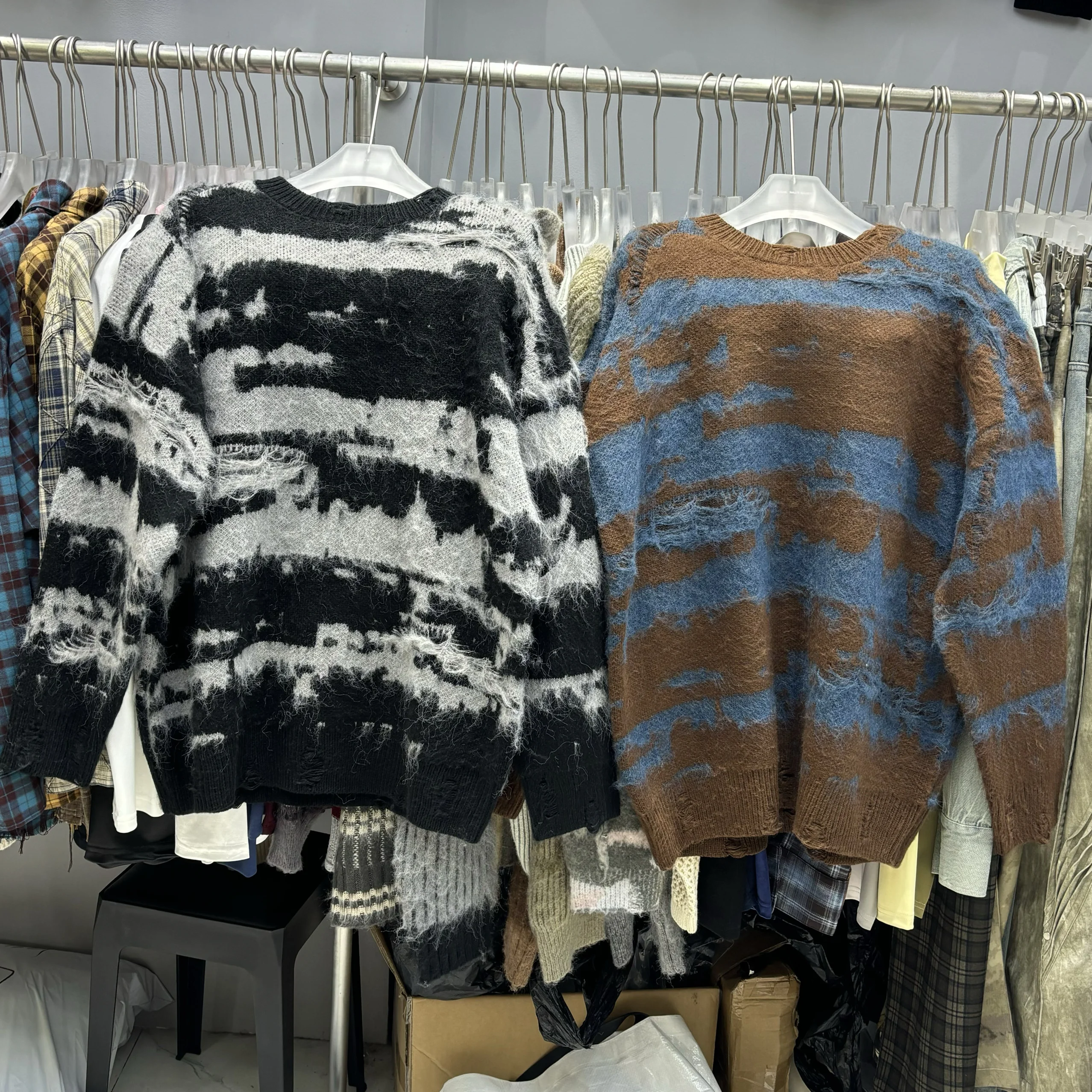 Sweater Men's Autumn and Winter New Gradient Yarn-Dyed Contrast Color Patchwork round Neck Idle Sle Fleece Blended Thickene...