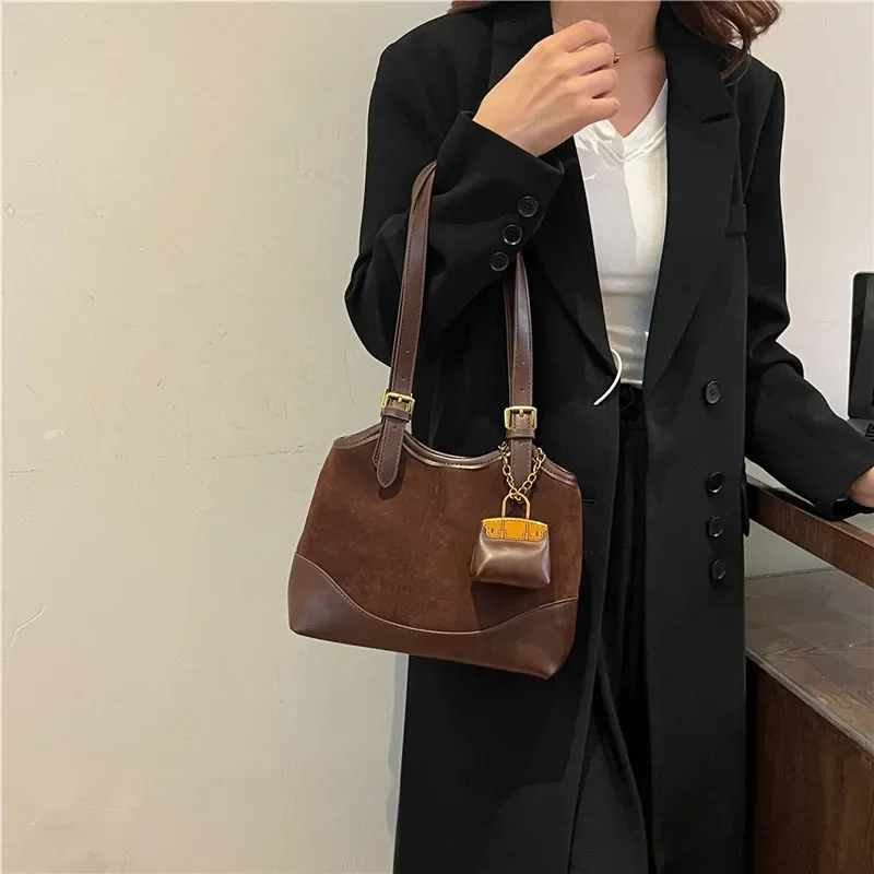 Модная женская сумка подмышки в стиле ретро осень/зима 2023 новая универсальная