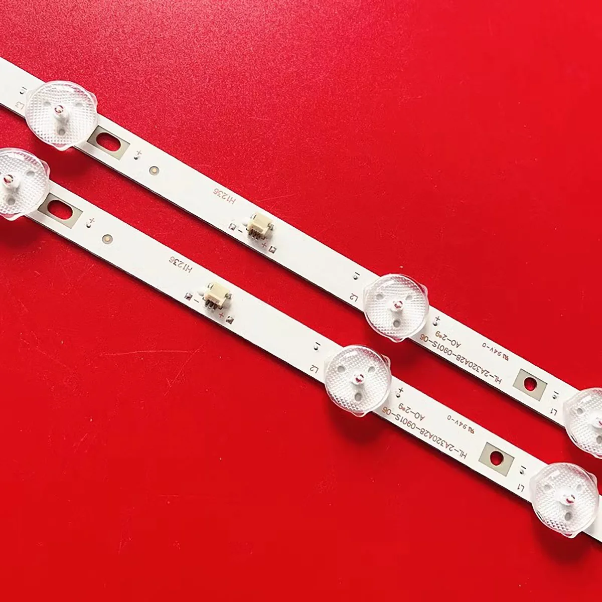 Фонарь с подсветкой для фонарей заднего света