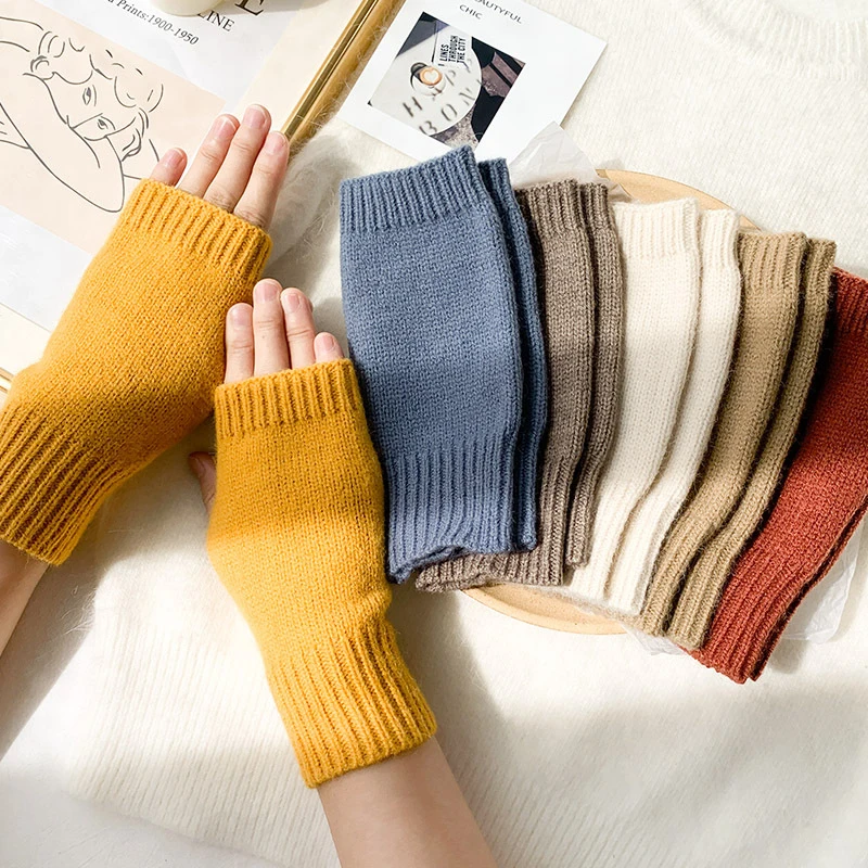 

INS Korean Winter Warm Fingerless Knitted Gloves Women Solid Color Stretch Mittens Exposed Finger Gloves arm warmers guantes