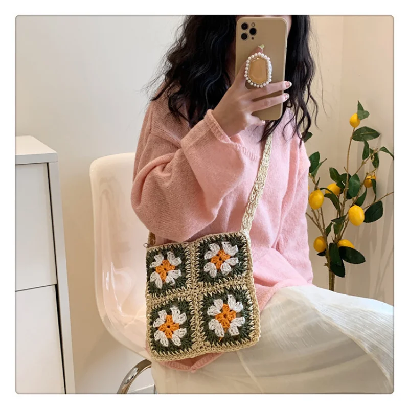 Hollow Straw Woven Handbag Women Shoulder Bags Bohemian Summer Beach Flower Ladies Travel Crossbody Storage Bag Fashion Totebag