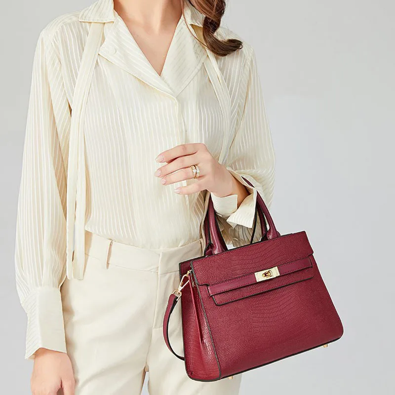 

Bag genuine leather women's large capacity 2022 new fashion trend women's messenger leather handbag mother bag