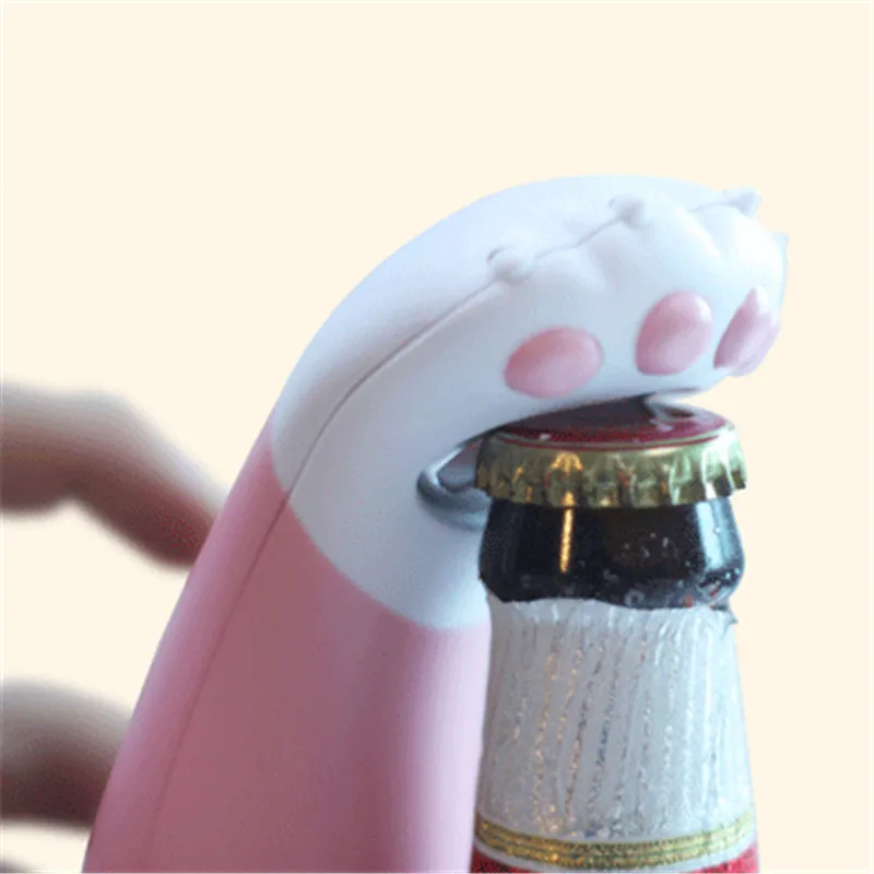 

1 PCS 2021 The New Cute Cat Paw Bottle Beer Opener Creative Opener Tools Bar Drinking Accessories Home Kitchen Party Supplies