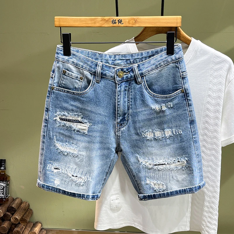 Мужские джинсовые шорты с вышивкой синие прямые в уличном стиле