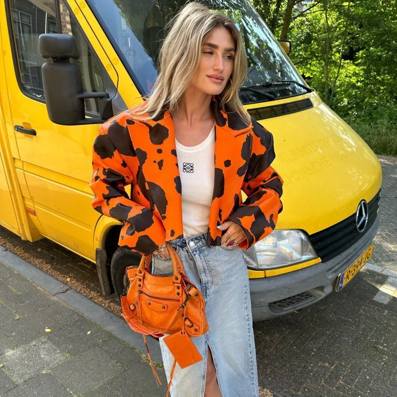 Женский укороченный блейзер из искусственной кожи с принтом коровы Свободное