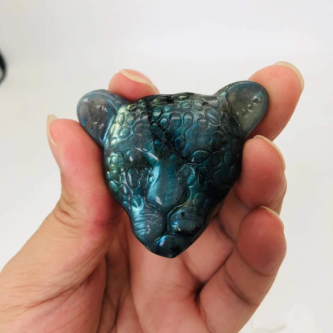 

Natural Labradorite Carving Leopard Head Hand-Carved Crafts Ornaments Reiki Minerals Meditation Room Decoration Gifts