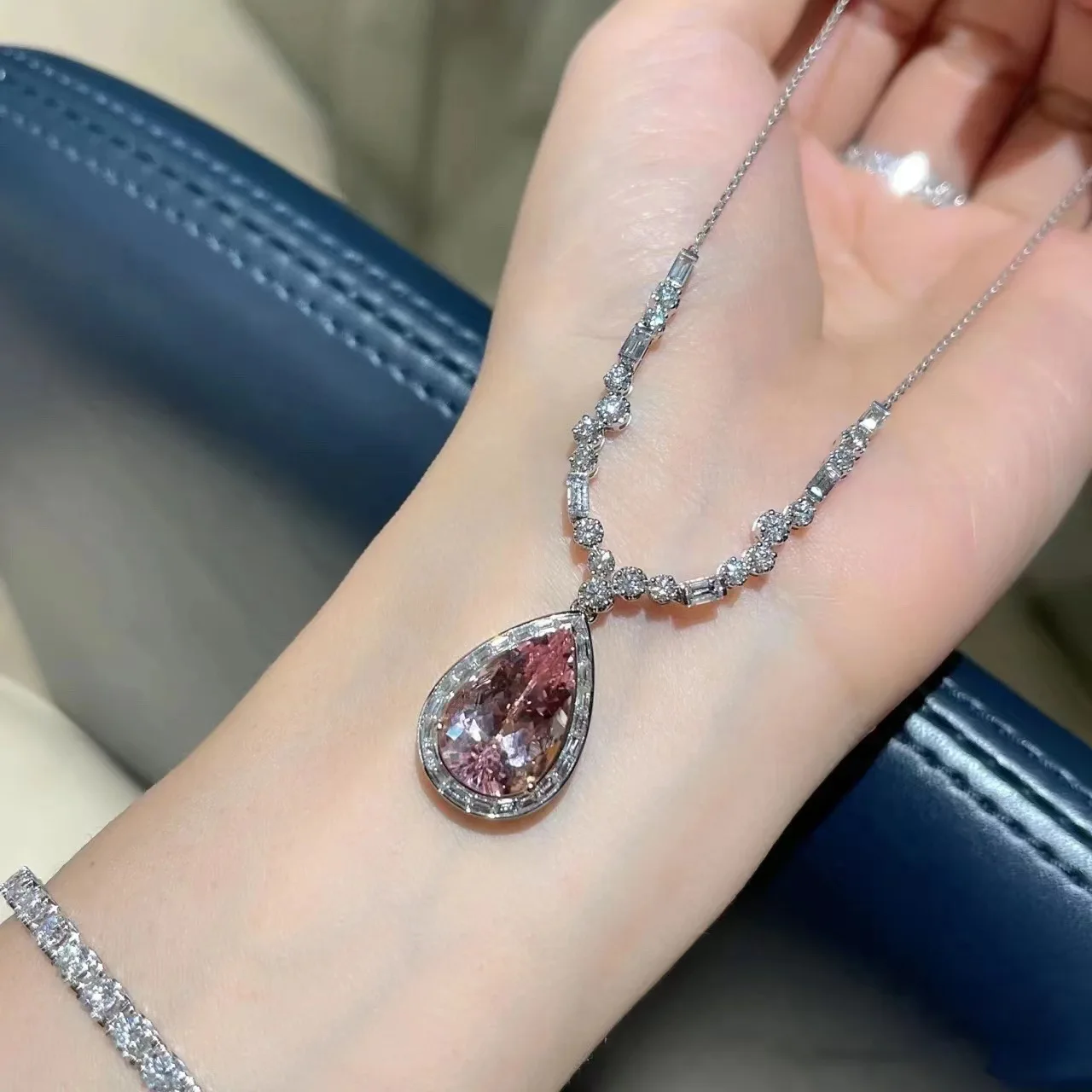 

New Morganite Water Drop Pear-Shaped Necklace 925 Stamp Diamond Cherry Blossom Pink Zircon Collarbone Chain Female Party Gift