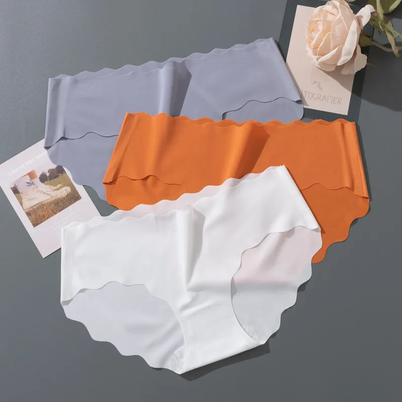 Женское Оригинальное шелковое интегрированное бесшовное нижнее белье